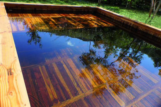piscine biopooltech naturelle en bois et connectée